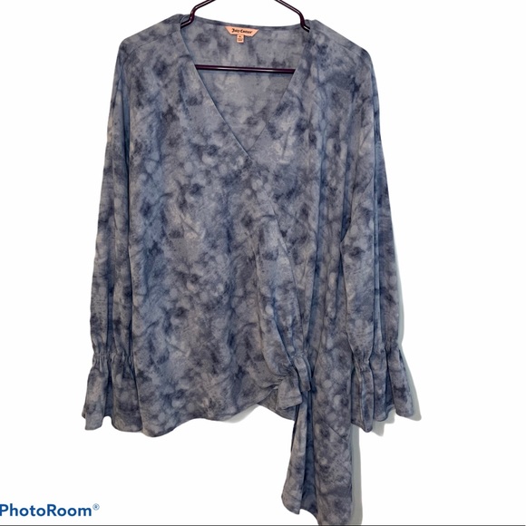 Juicy Couture Tops - Juicy Couture tie dye bell sleeve boho top XL